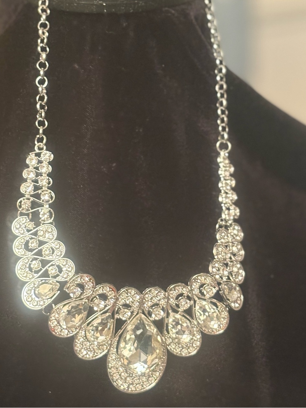 Crystal Teardrop Statement Necklace - Silver